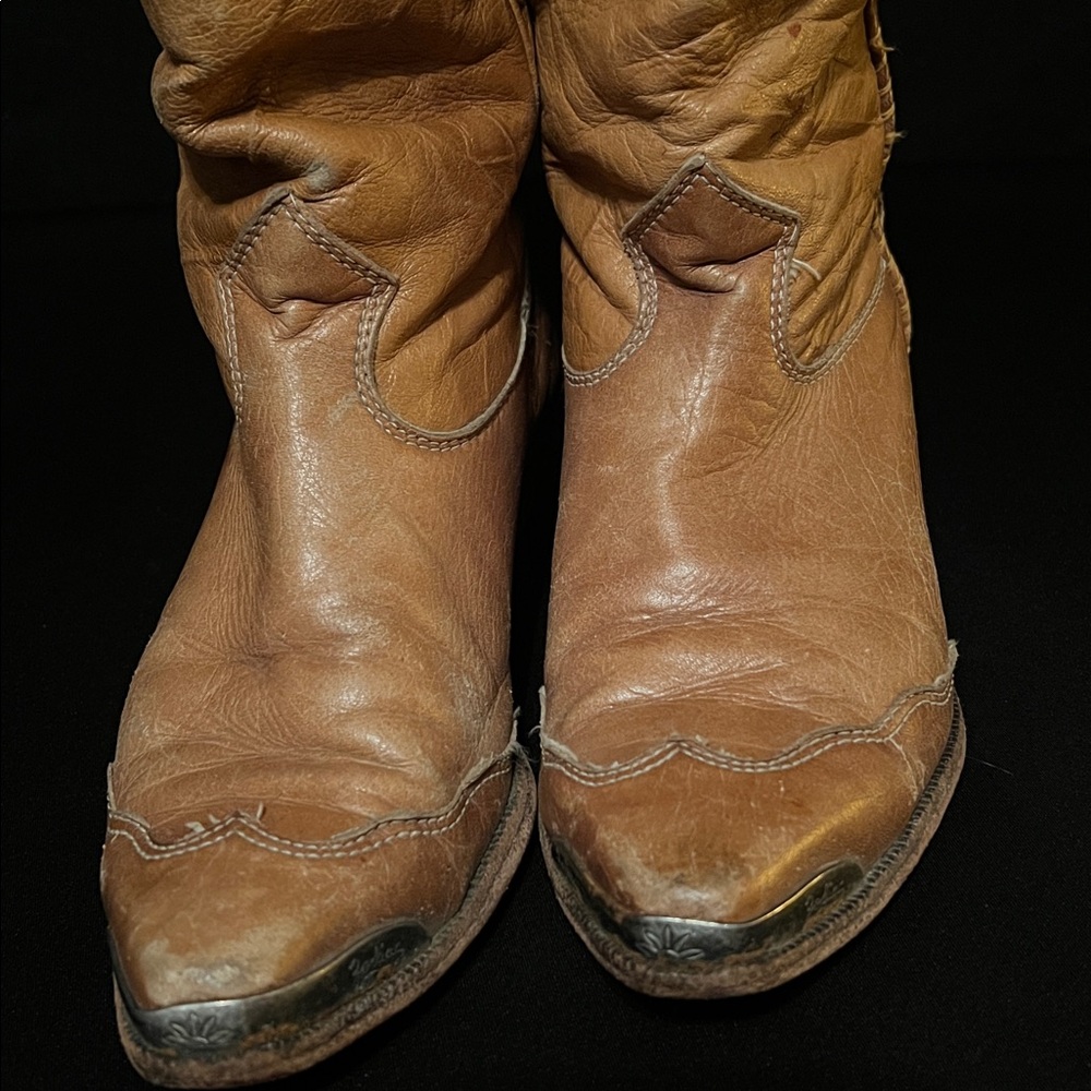 Zodiac Women's Tan Cowboy Boots - Picture 10 of 15